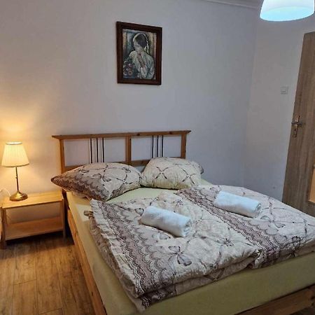 Apartament W Centrum ปรุดนิค ภายนอก รูปภาพ
