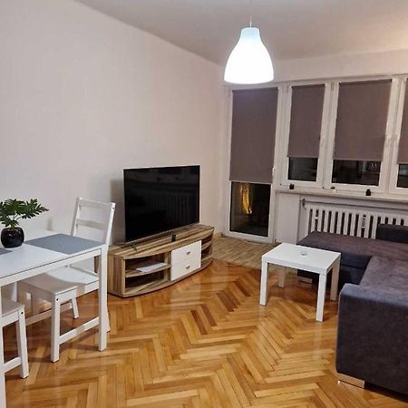Apartament W Centrum ปรุดนิค ภายนอก รูปภาพ