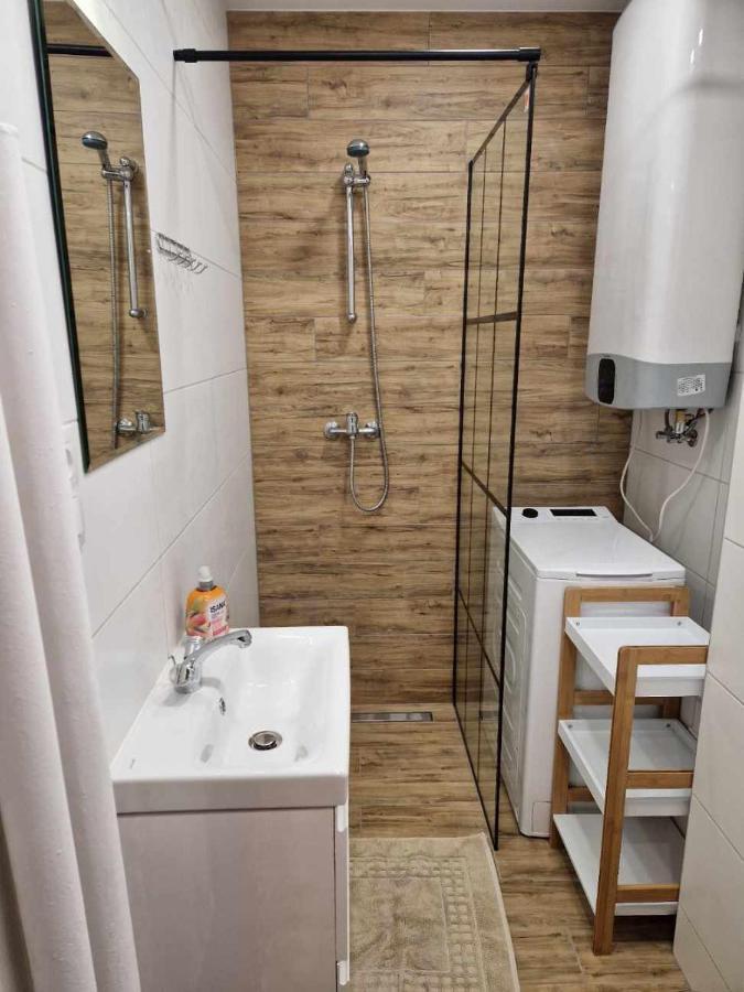 Apartament W Centrum ปรุดนิค ภายนอก รูปภาพ